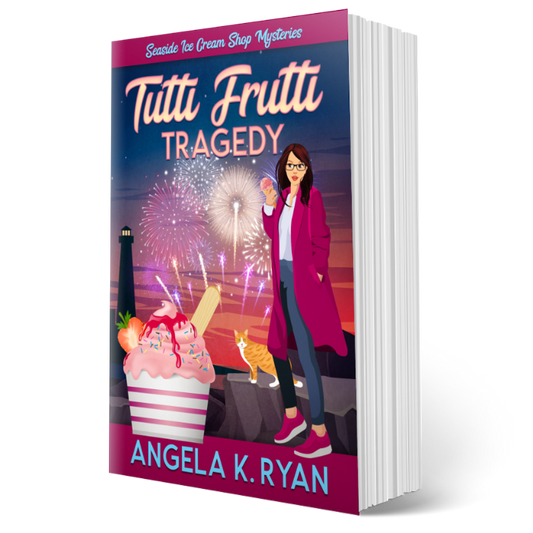 Tutti Frutti Tragedy (A Seaside Ice Cream Shop Mystery, Book 11), Paperback